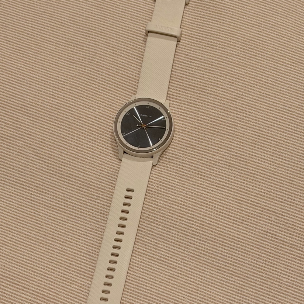 Garmin Vivomove Sport Hybrid Watch